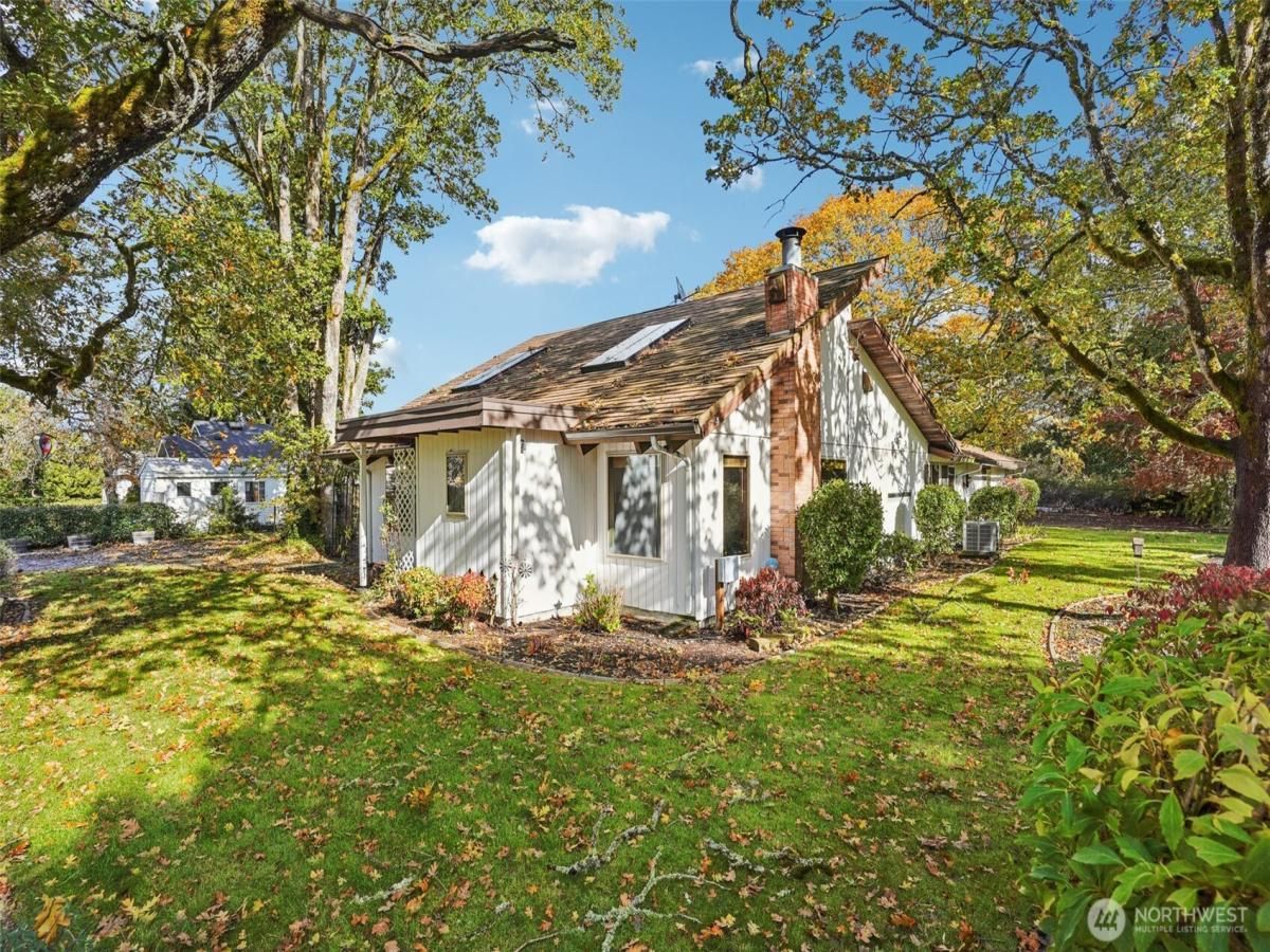 MLS #NWM2451804 image #0