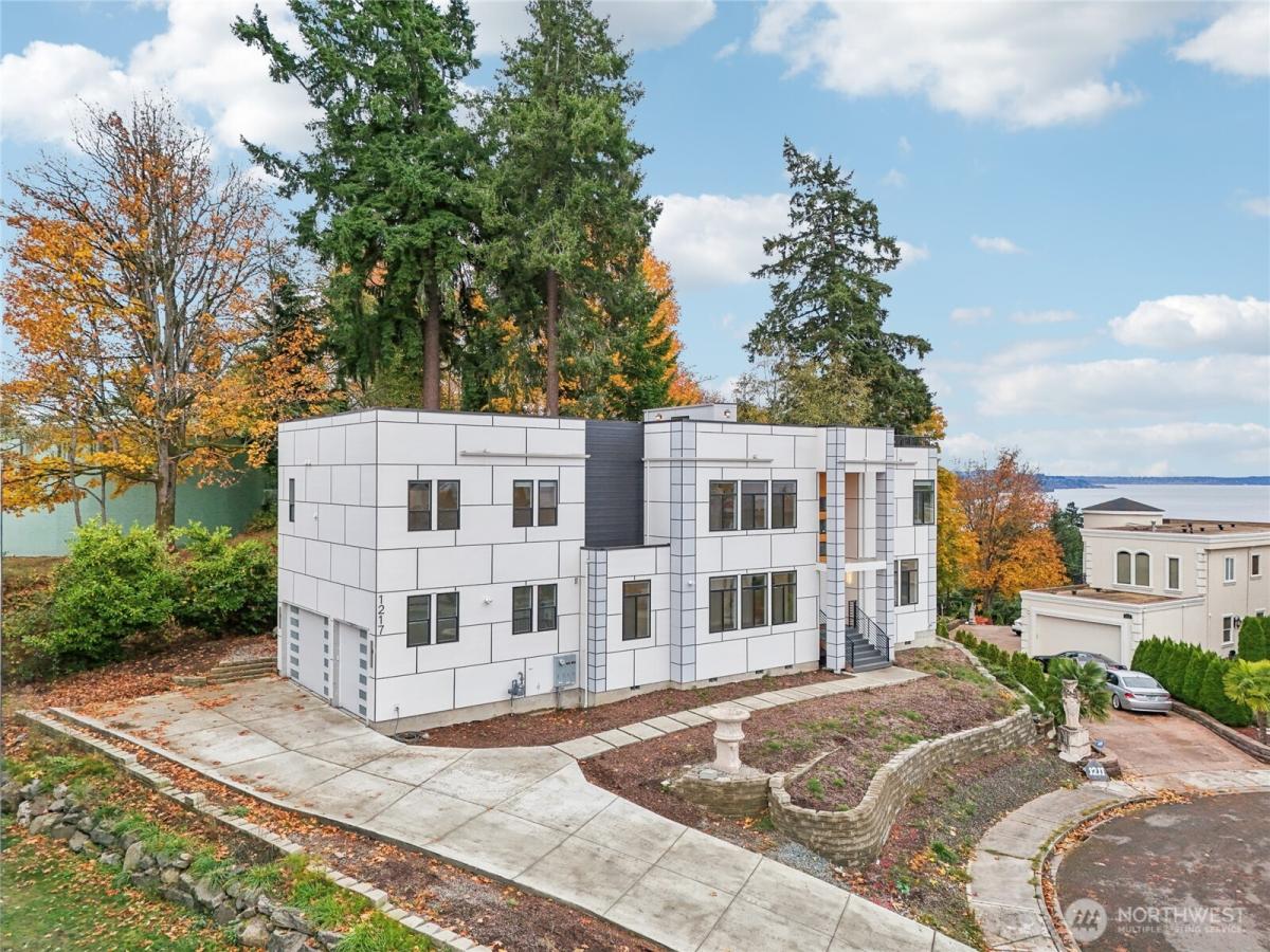 MLS #NWM2451858 image #0