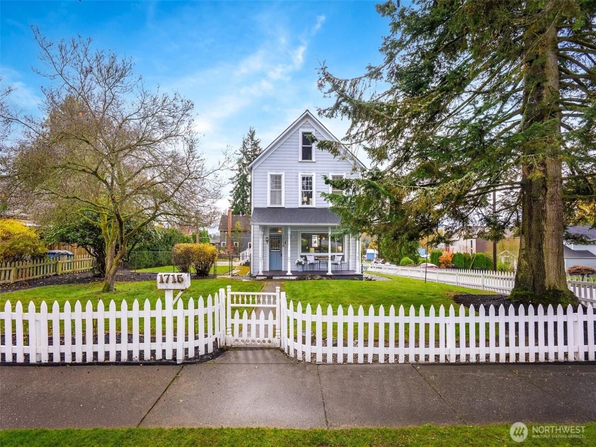 MLS #NWM2451924 image #0