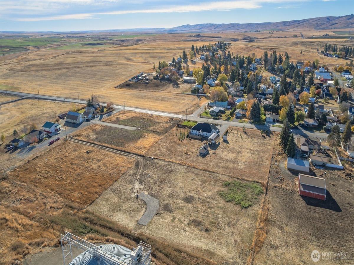 MLS #NWM2452065 image #0