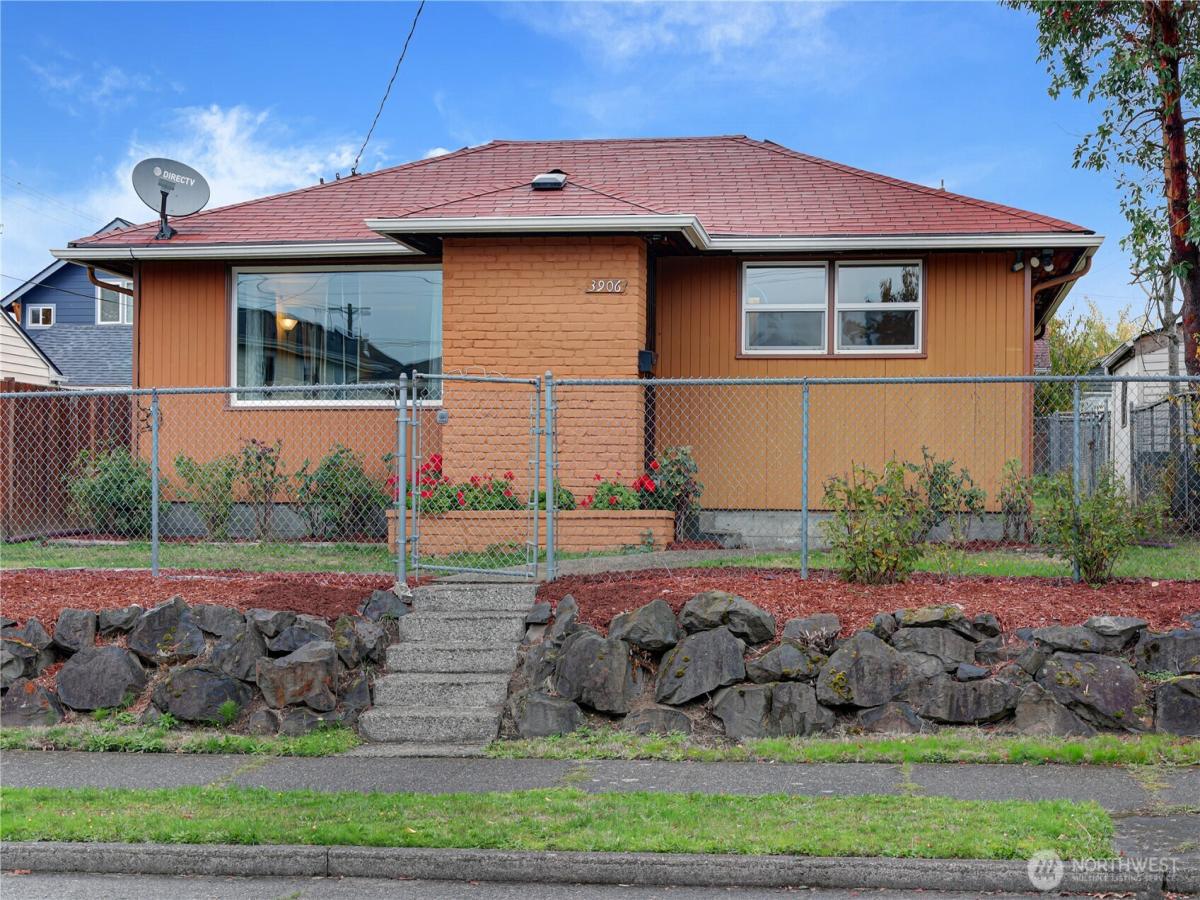 MLS #NWM2452268 image #0