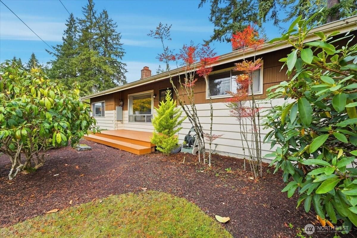 MLS #NWM2452556 image #0