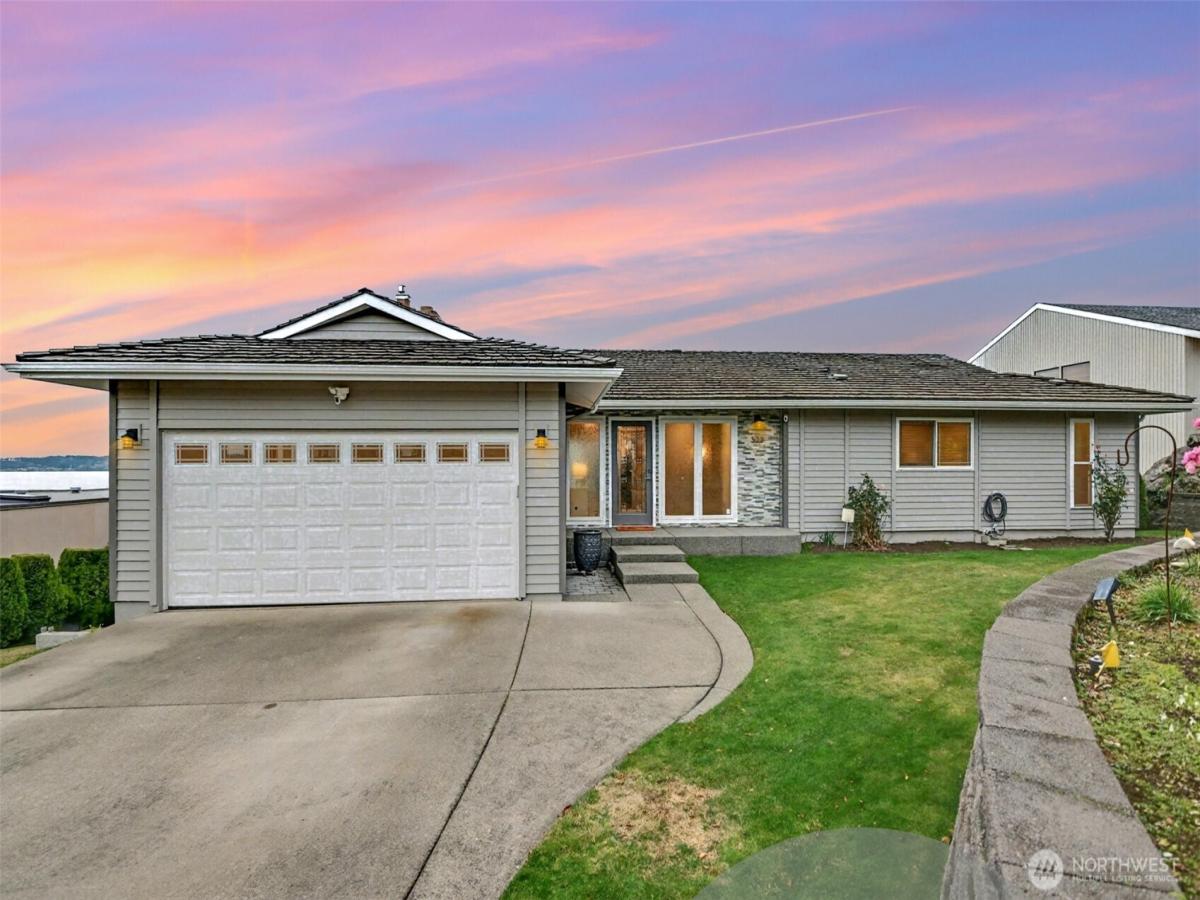 MLS #NWM2452590 image #0