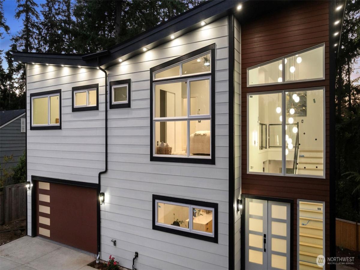 MLS #NWM2452780 image #0