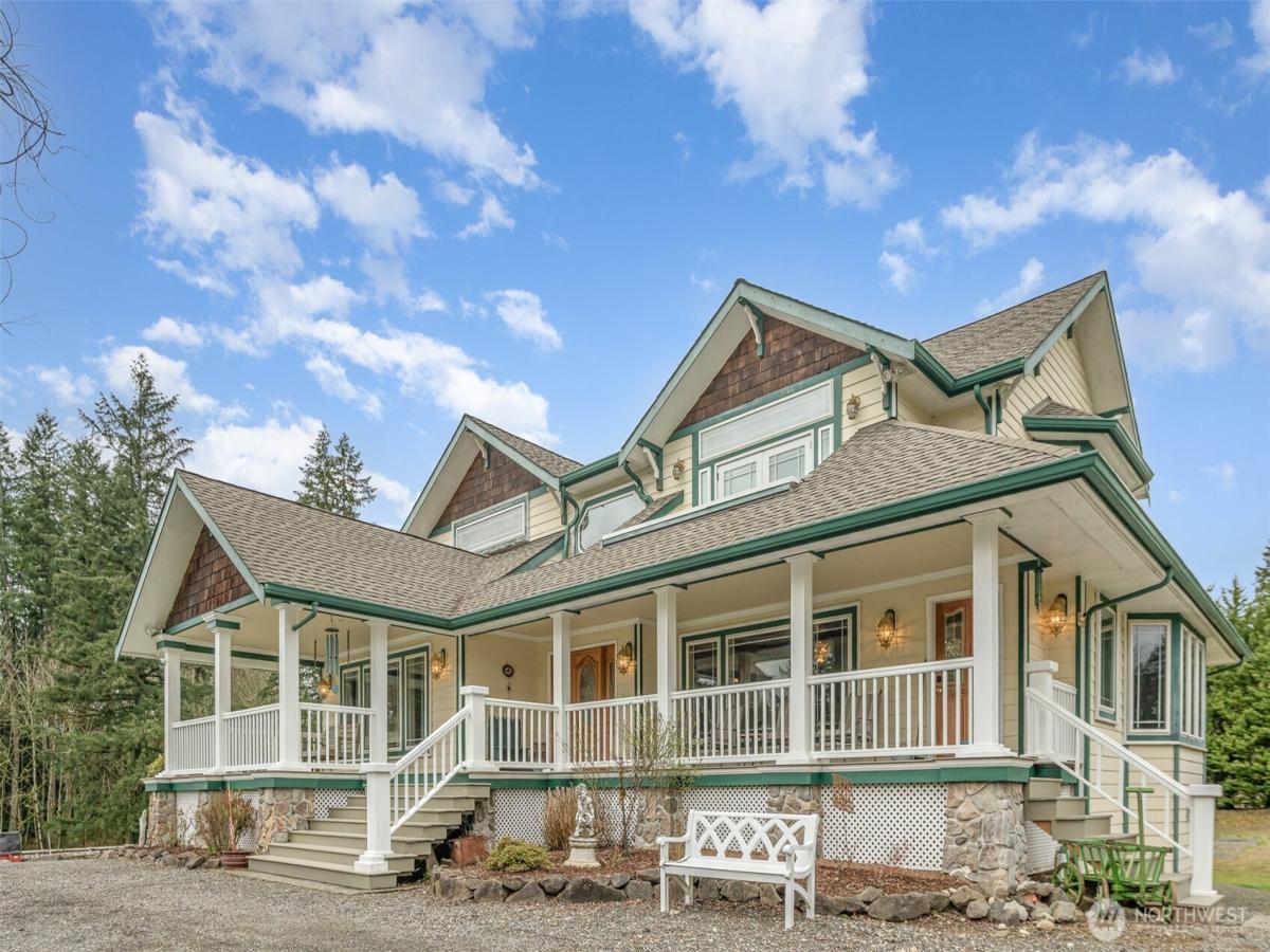 MLS #NWM2452840 image #0