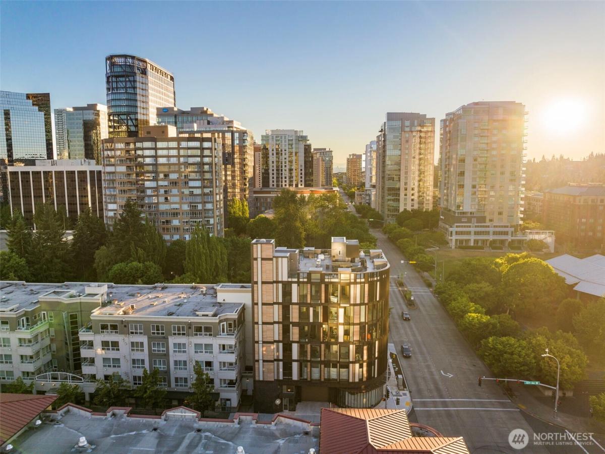 MLS #NWM2452915 image #0