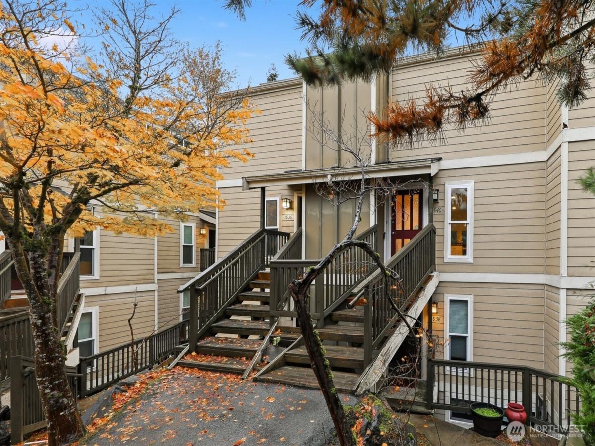 MLS #NWM2453011 image #0