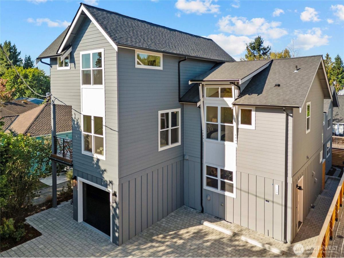 MLS #NWM2453055 image #0