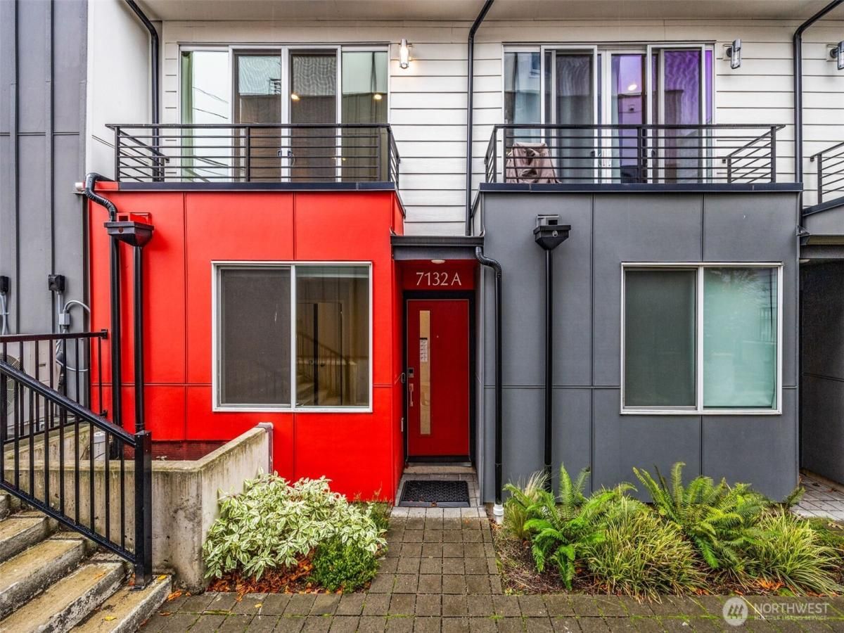 MLS #NWM2453137 image #0