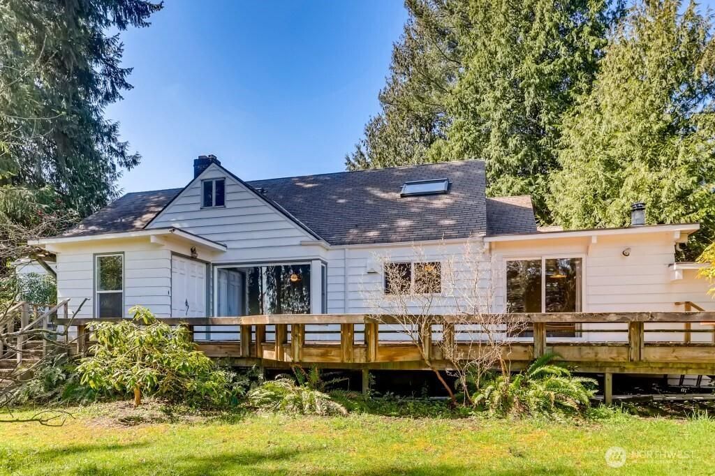 MLS #NWM2453167 image #0