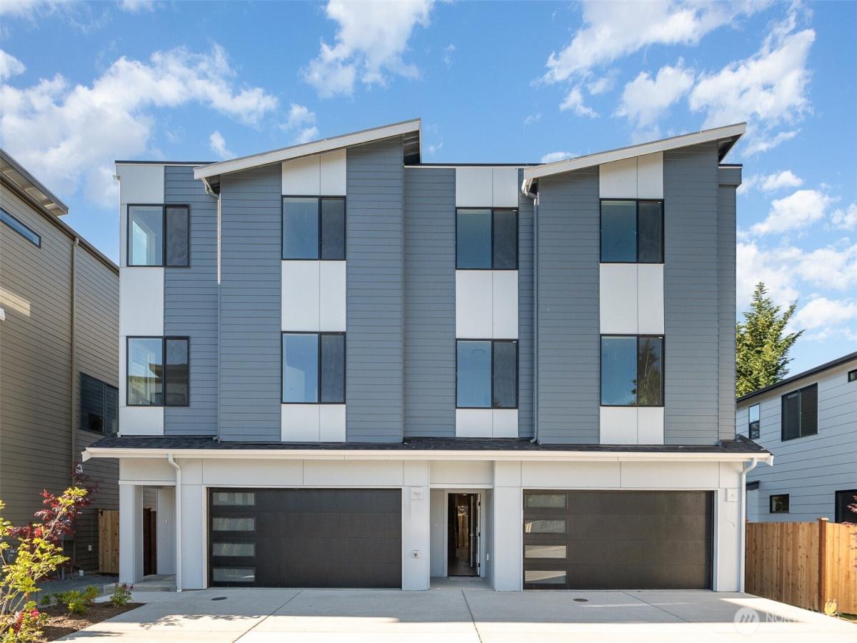 MLS #NWM2453238 image #0