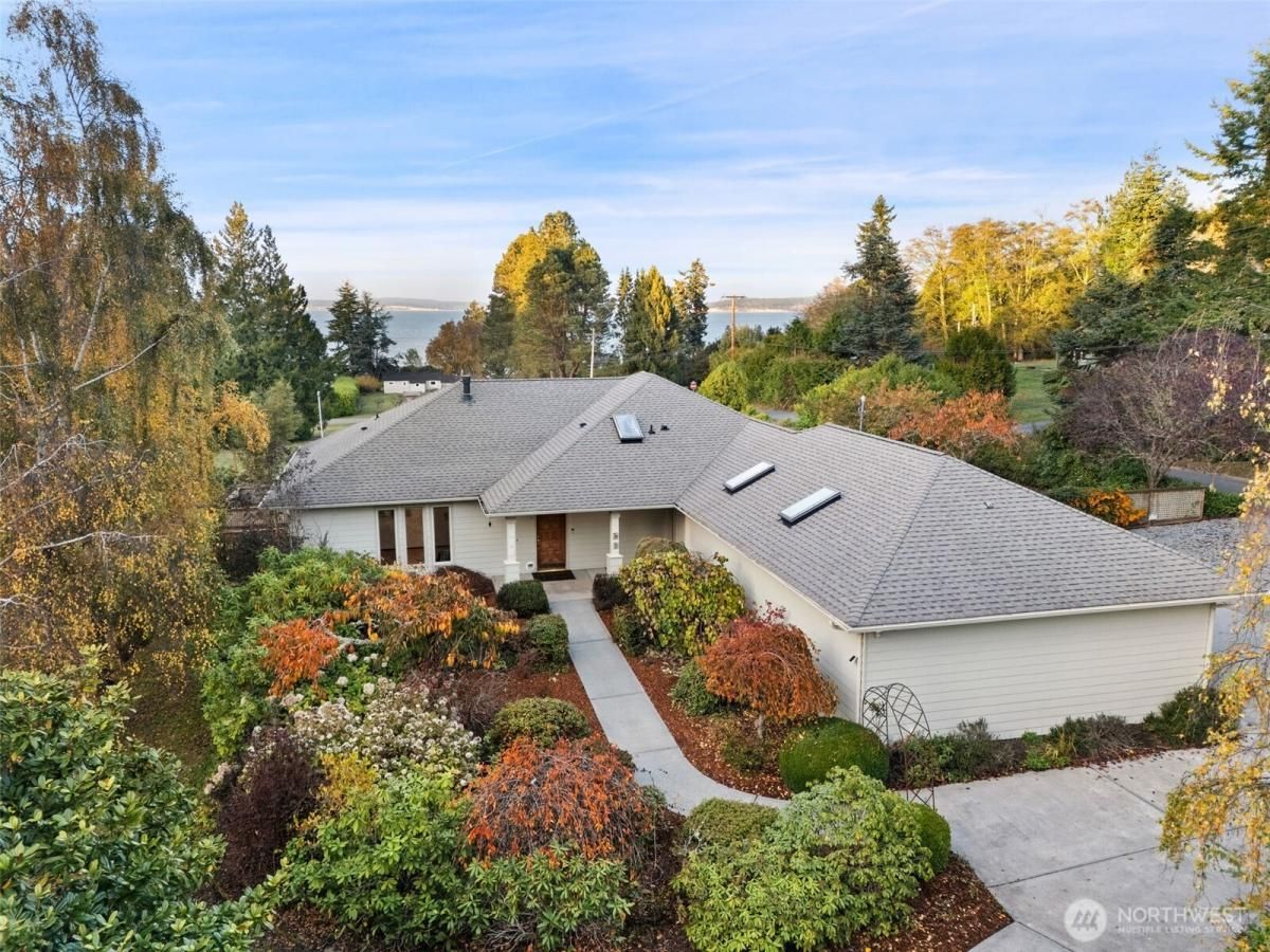 MLS #NWM2453528 image #0