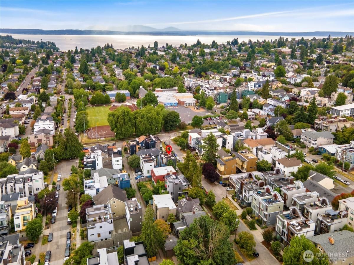 MLS #NWM2453543 image #0