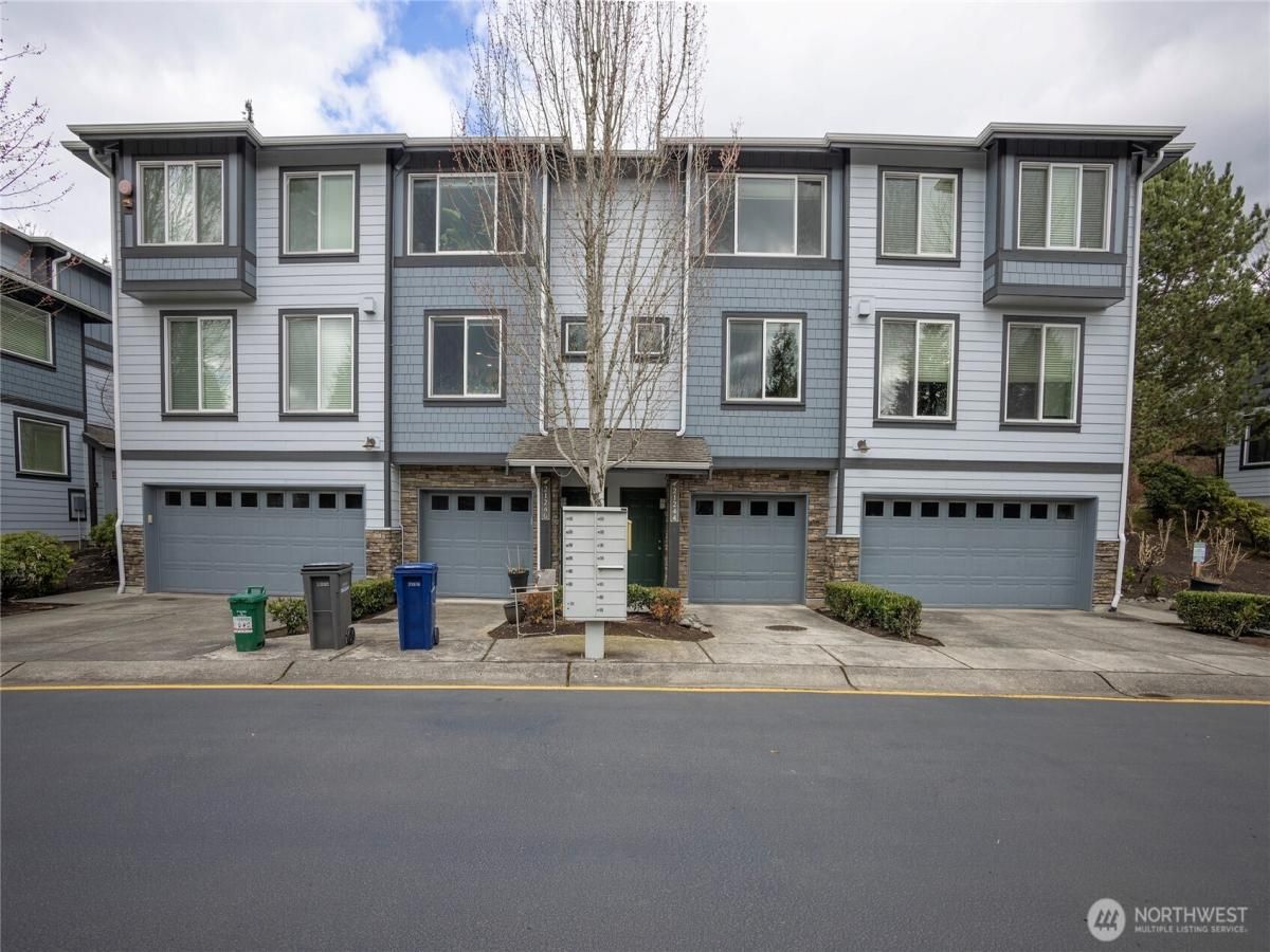 MLS #NWM2453594 image #0