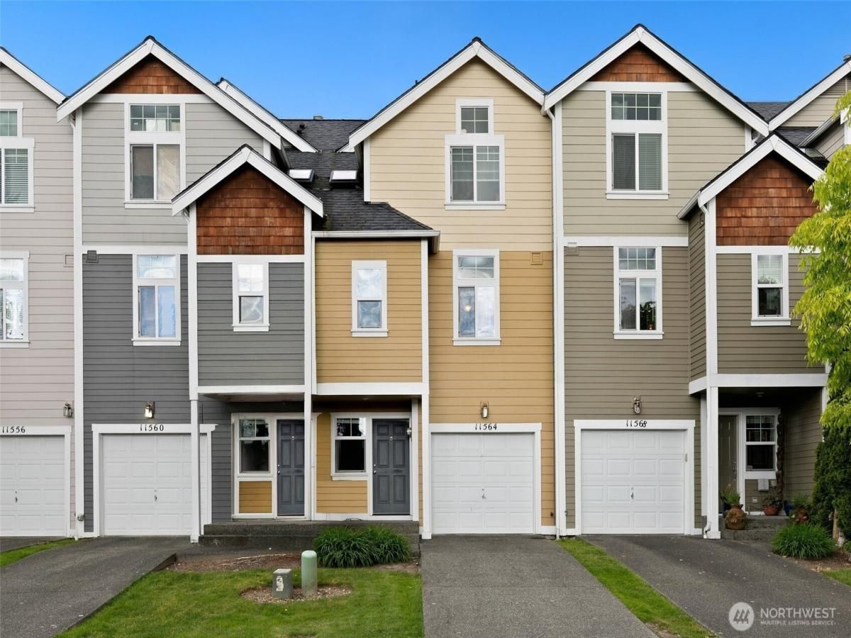 MLS #NWM2453686 image #0