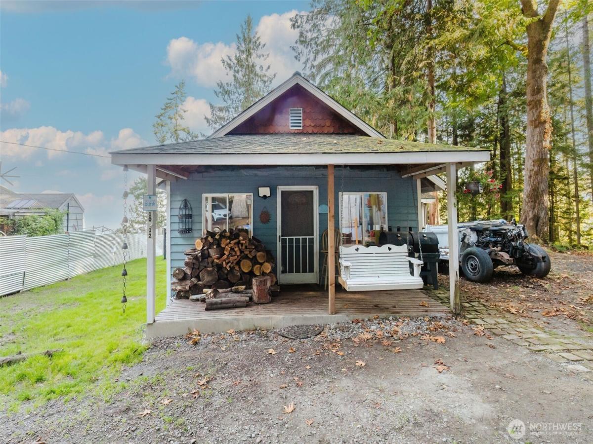 MLS #NWM2453795 image #0