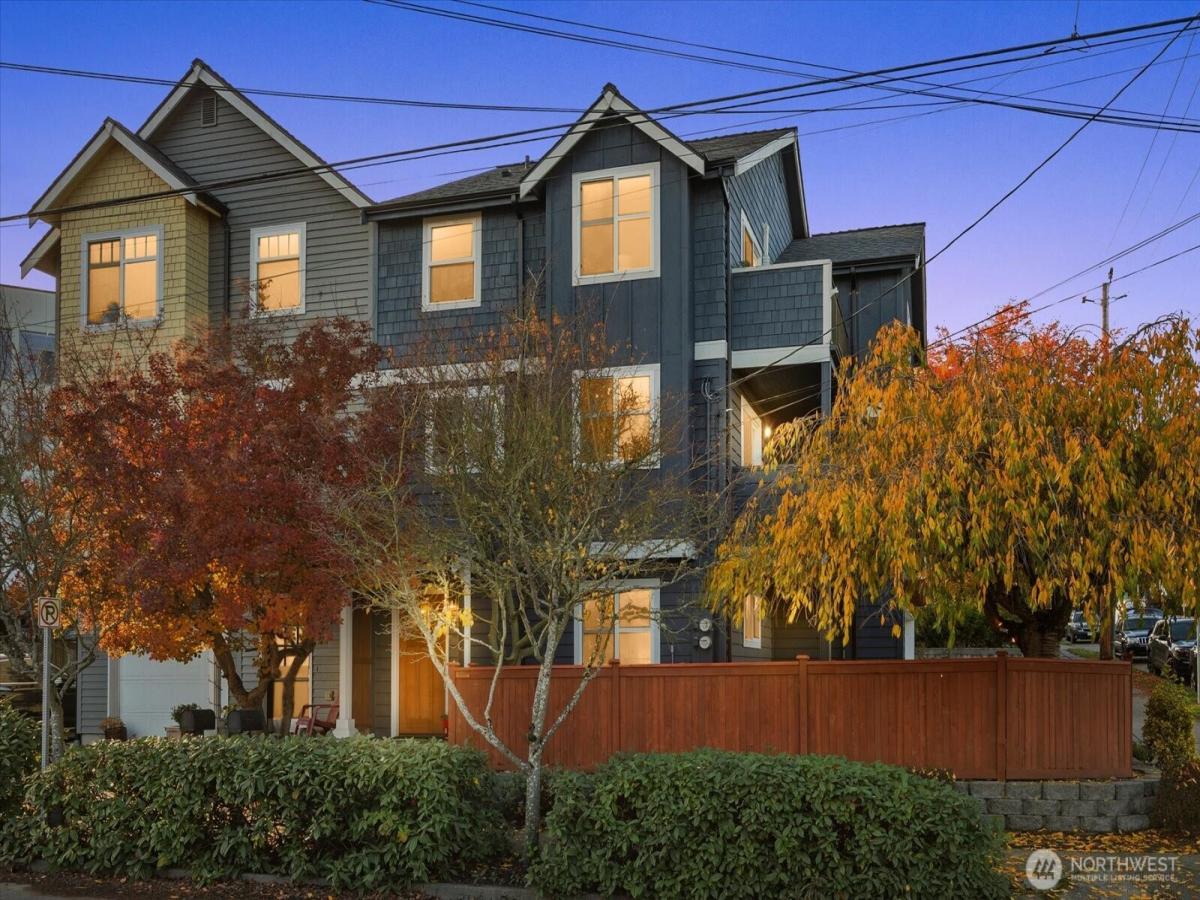 MLS #NWM2454322 image #0