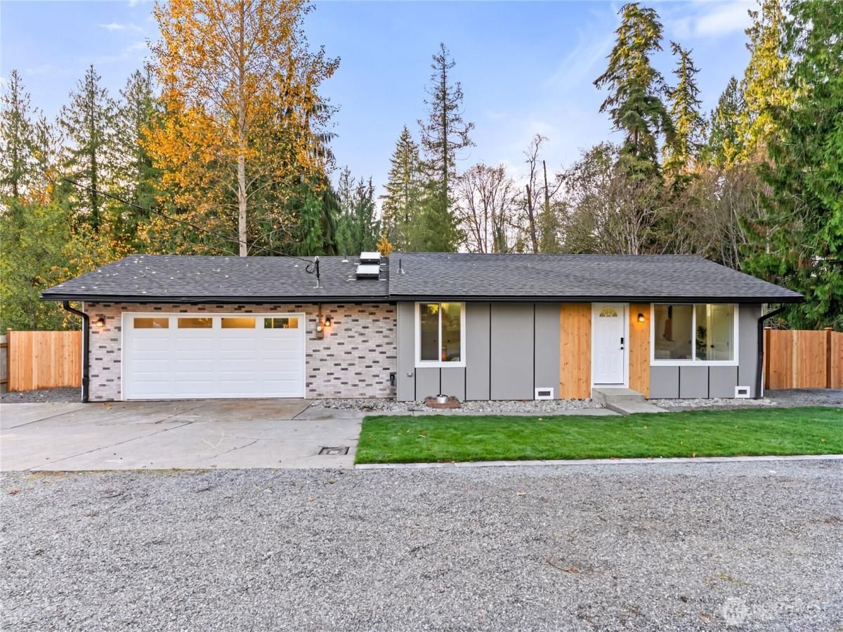 MLS #NWM2454343 image #0