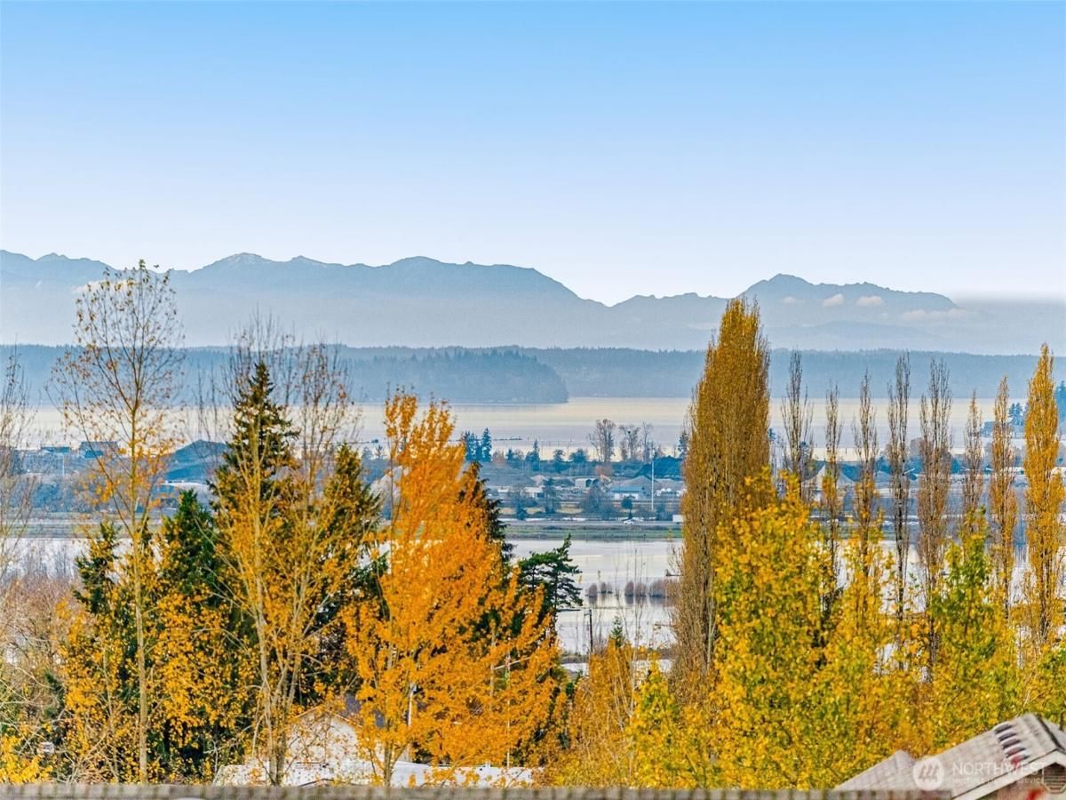 MLS #NWM2454379 image #0