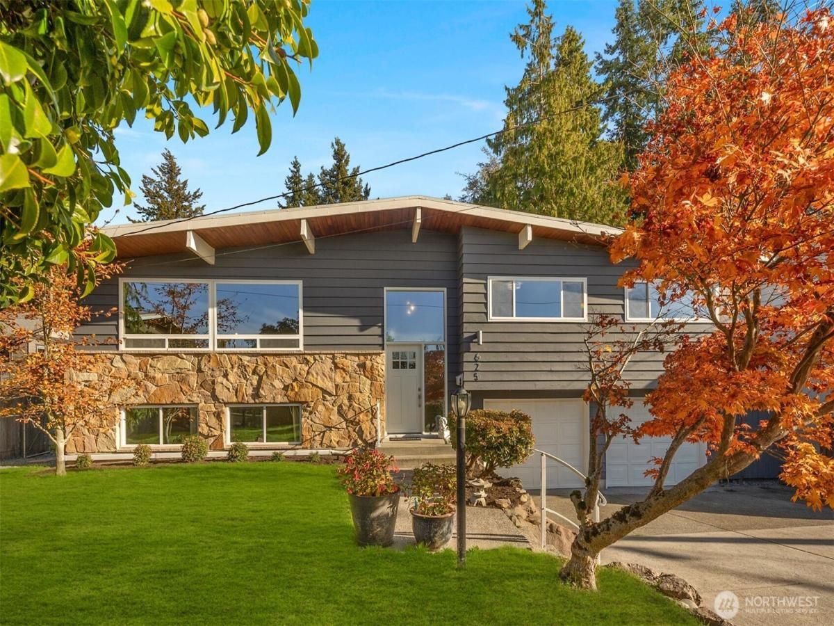 MLS #NWM2454457 image #0