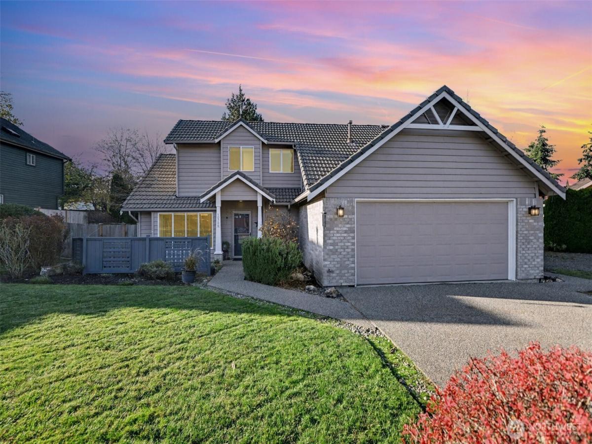 MLS #NWM2454627 image #0