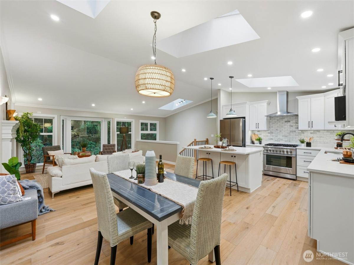 MLS #NWM2454658 image #0