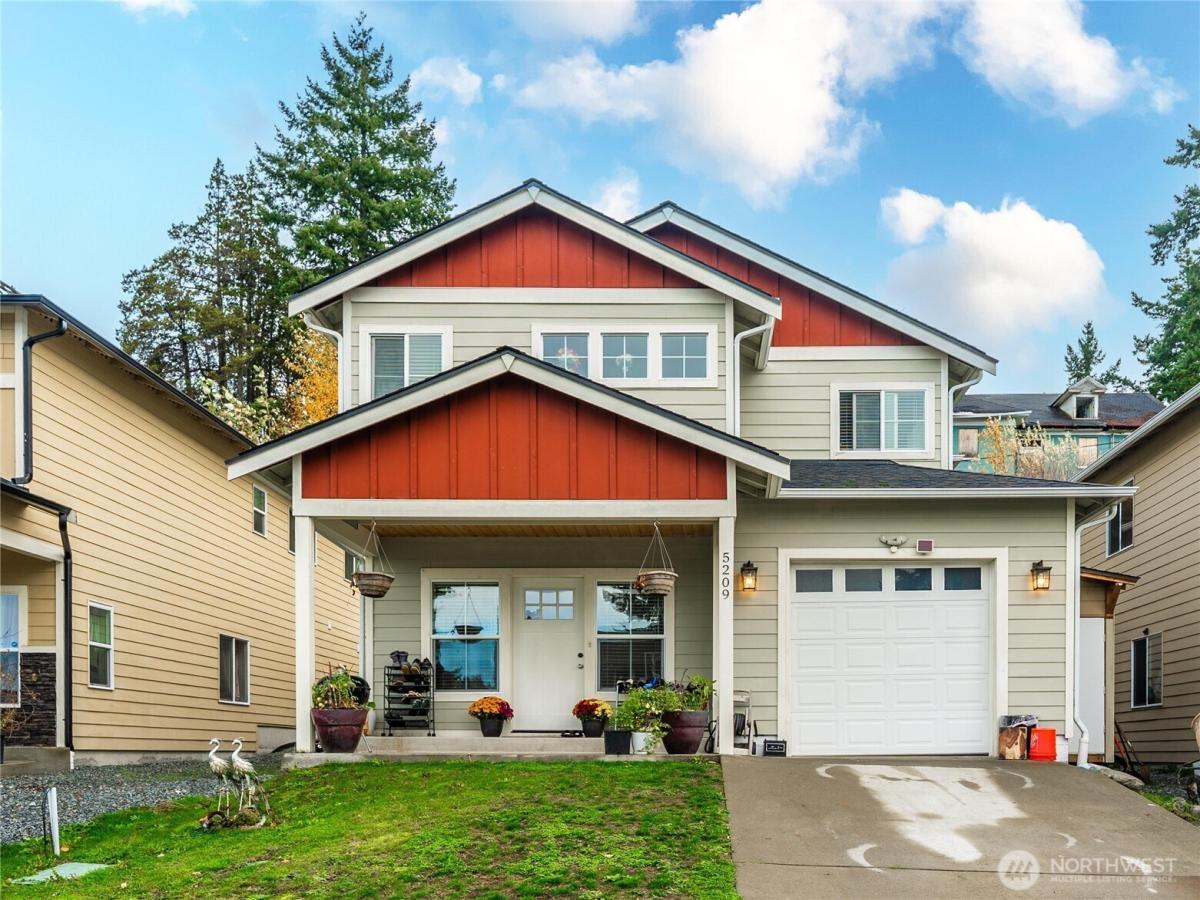 MLS #NWM2454669 image #0