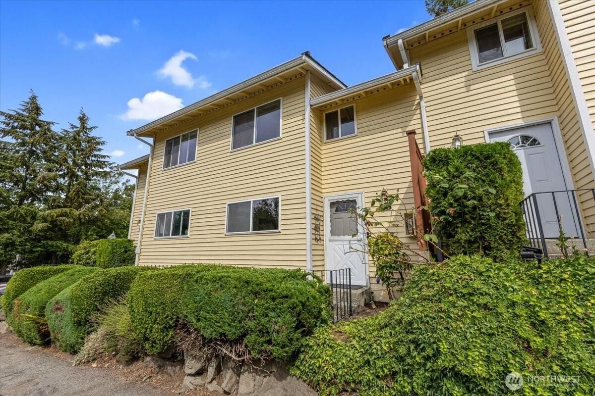 MLS #NWM2454794 image #0