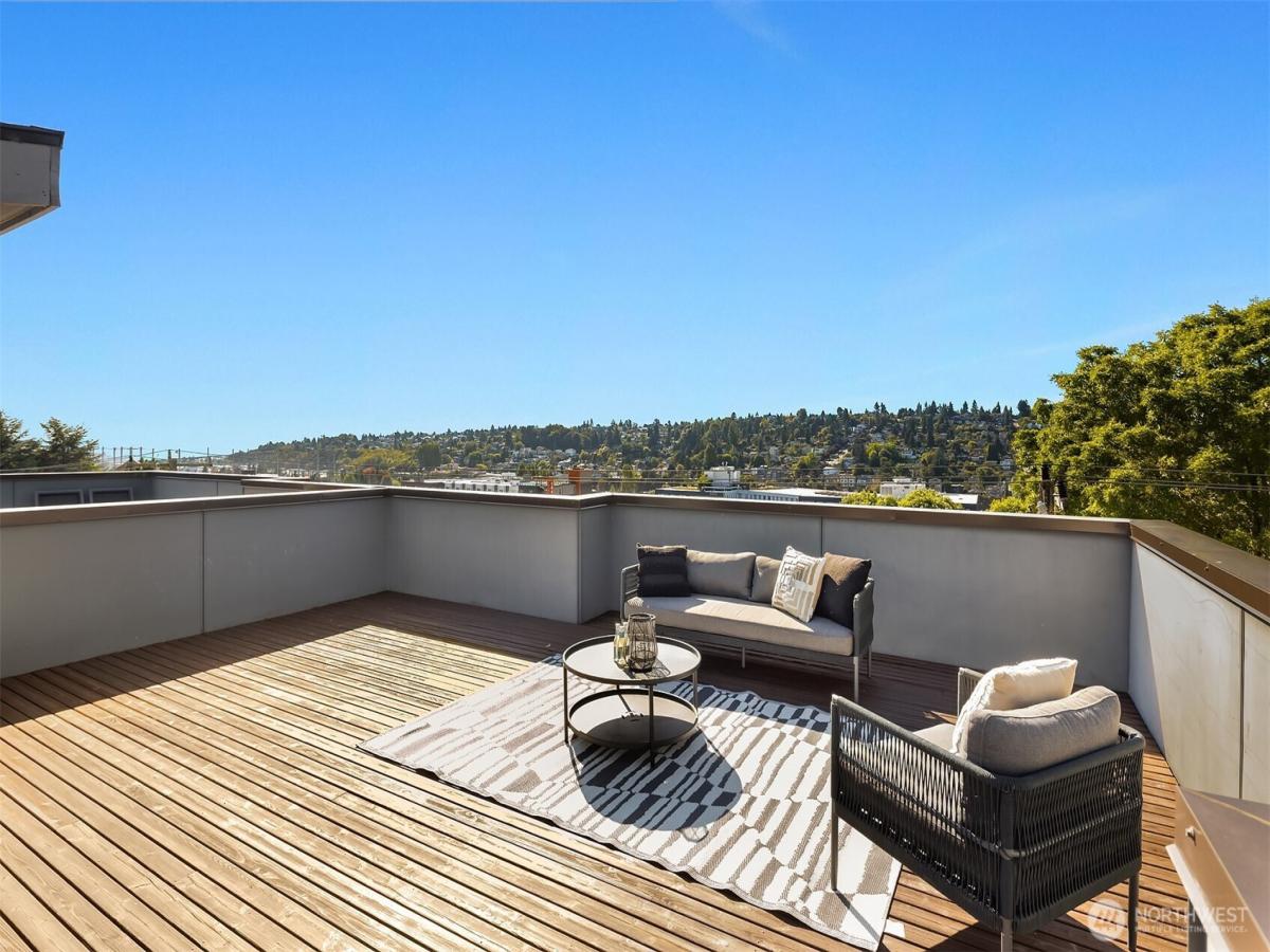 MLS #NWM2454998 image #0