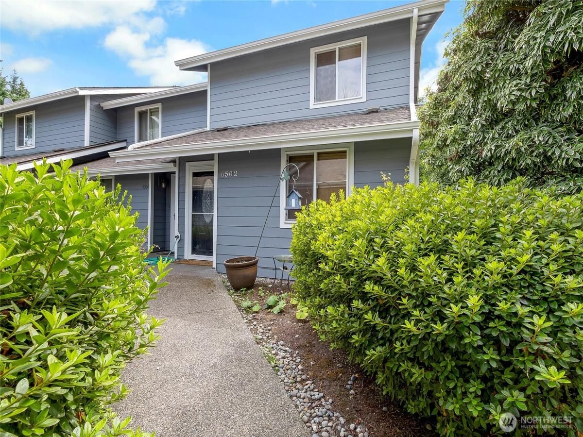 MLS #NWM2455040 image #0