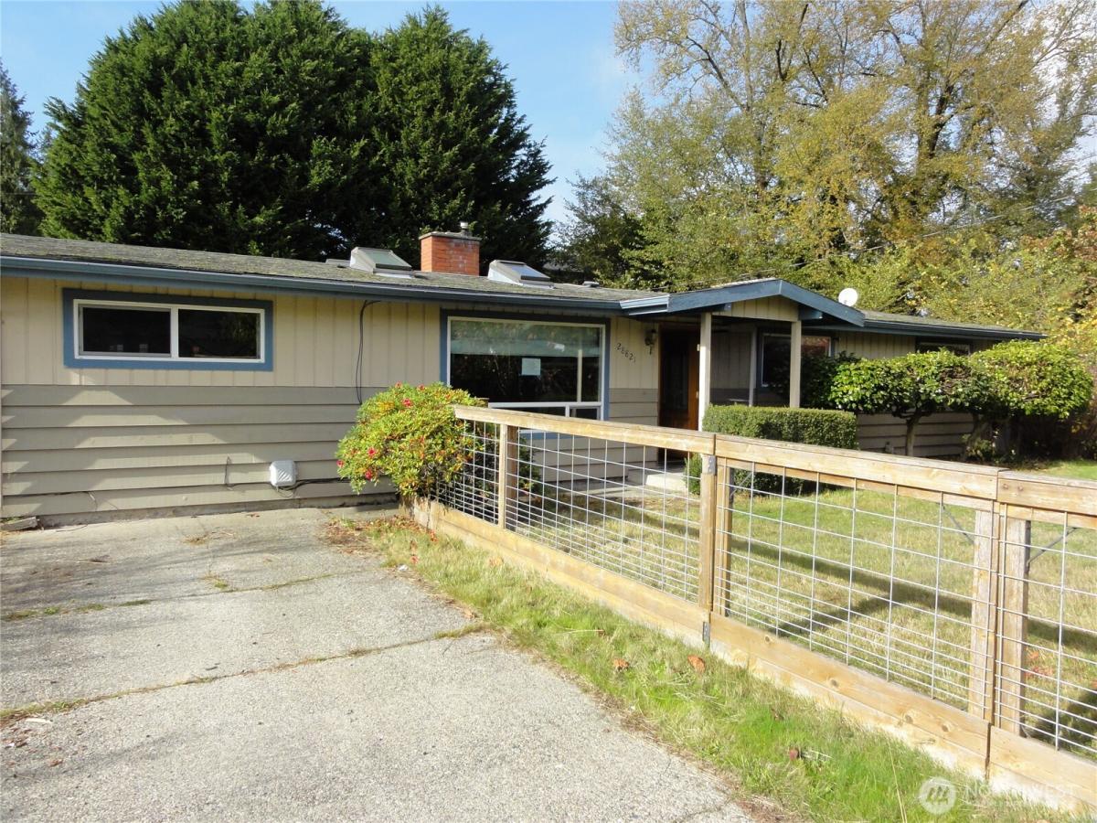 MLS #NWM2455143 image #0