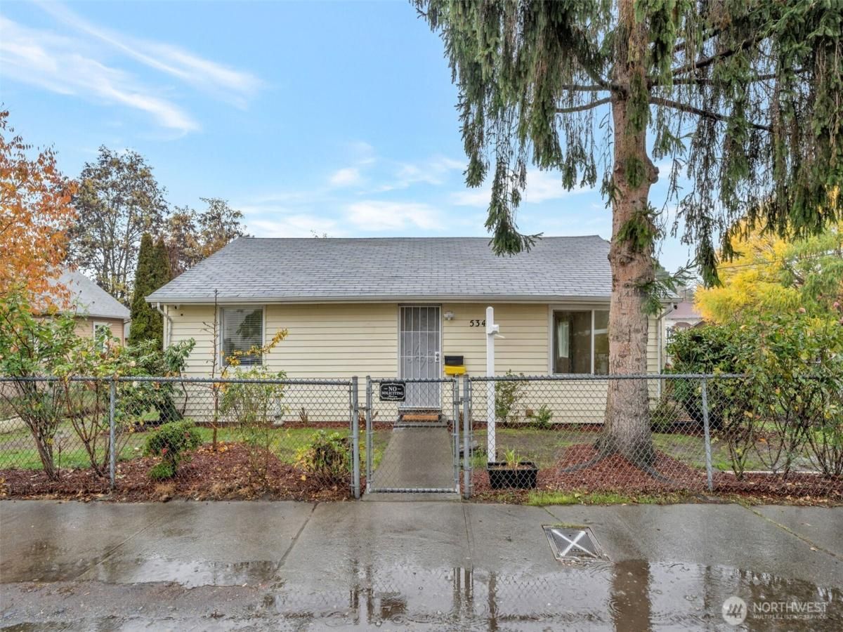 MLS #NWM2455195 image #0