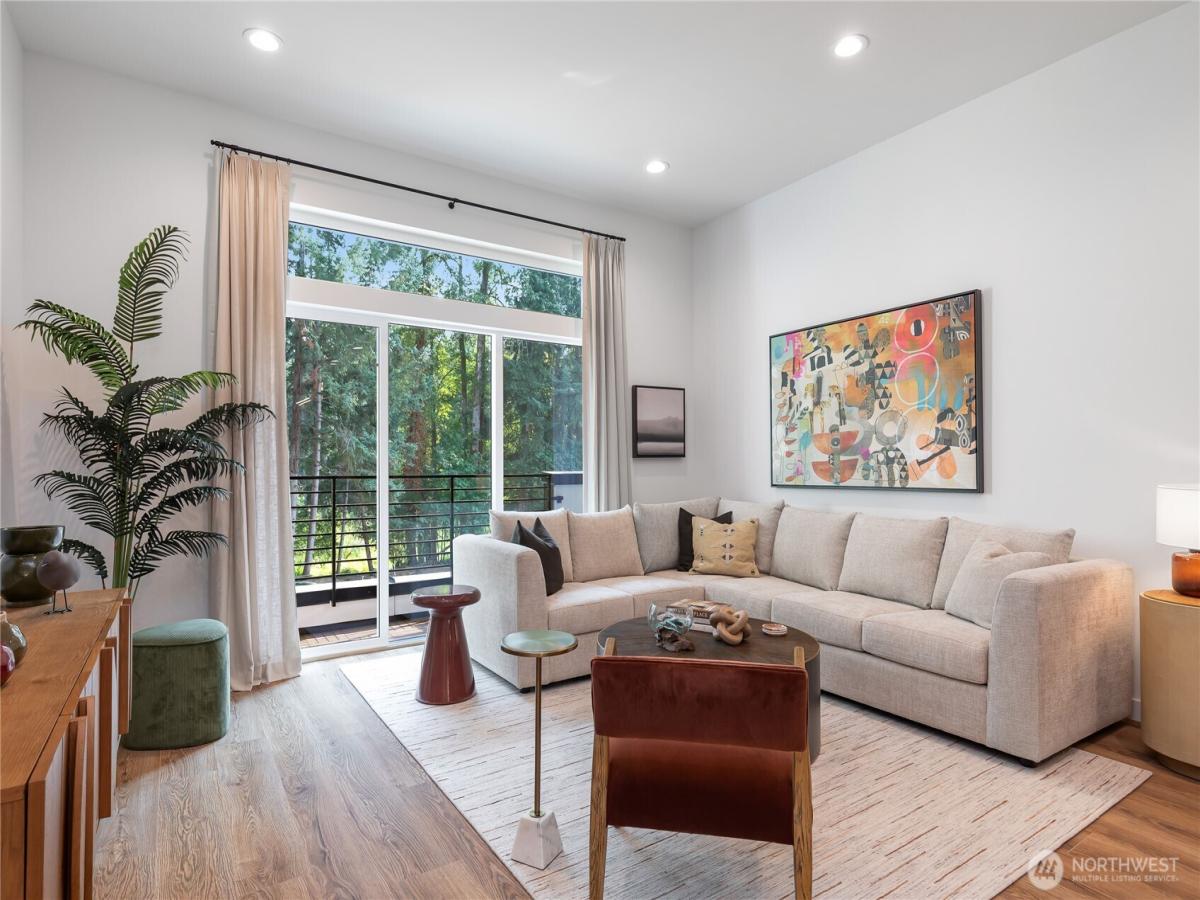 MLS #NWM2445956 image #0