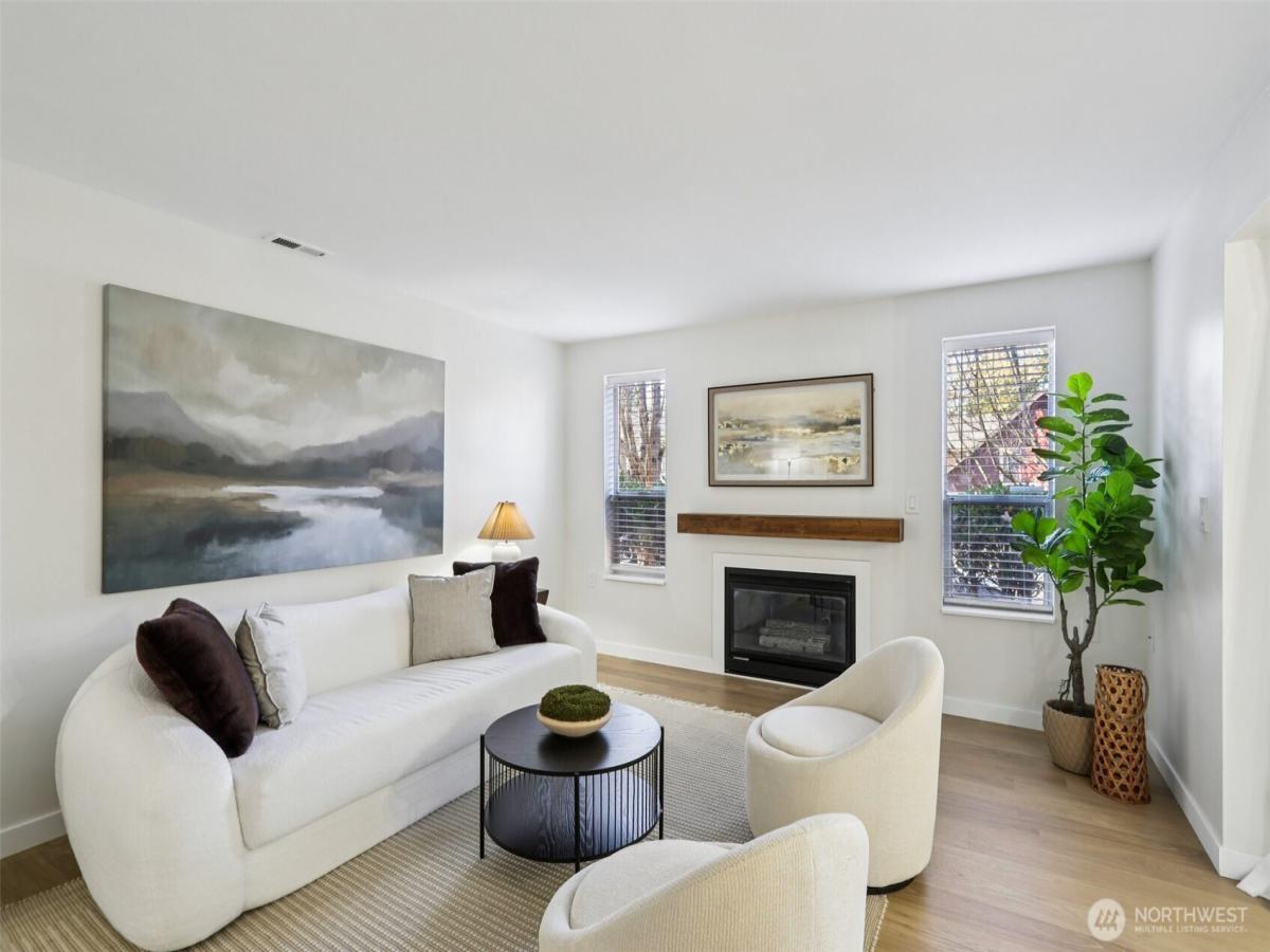 MLS #NWM2455387 image #0