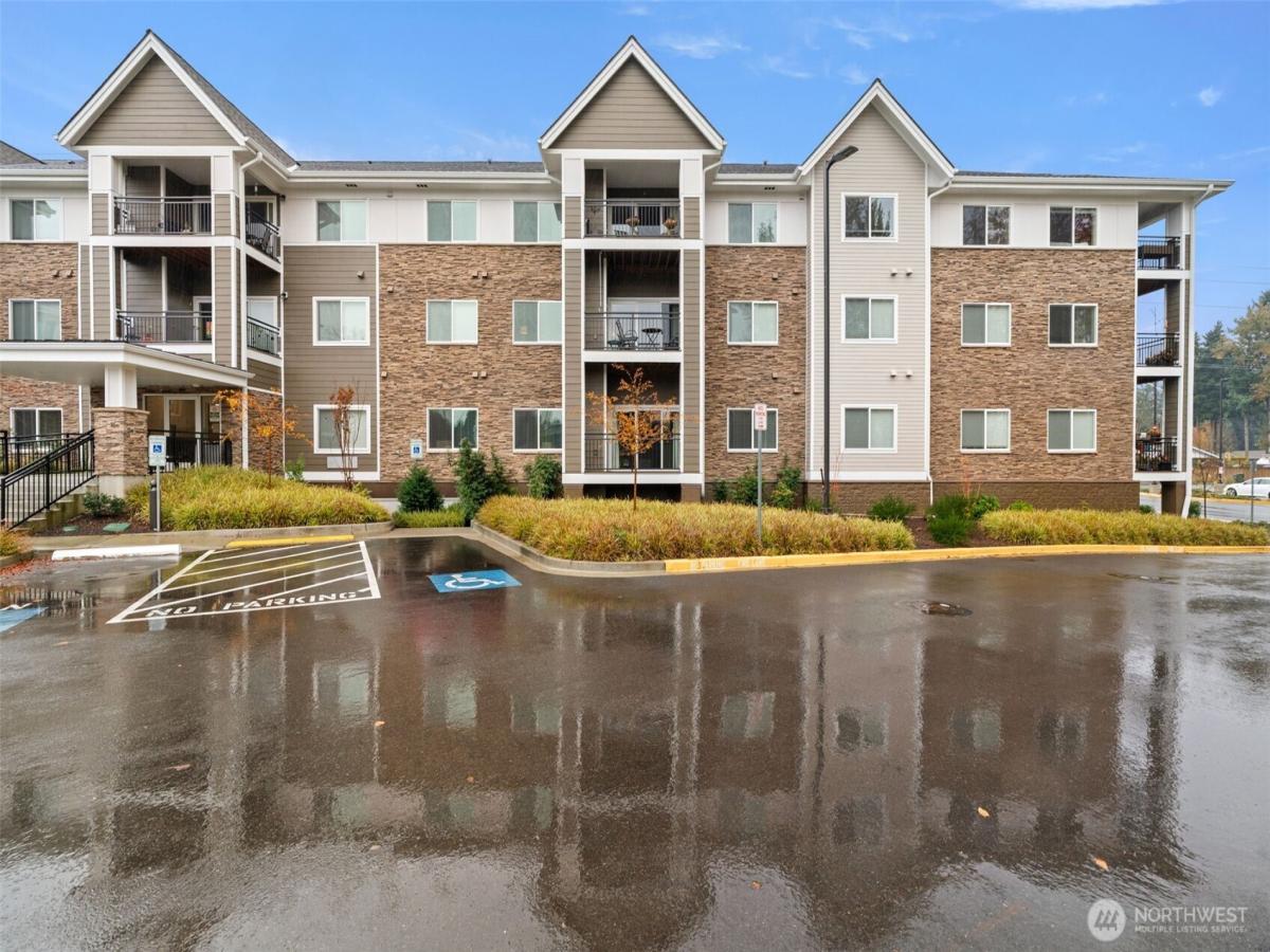 MLS #NWM2455463 image #0