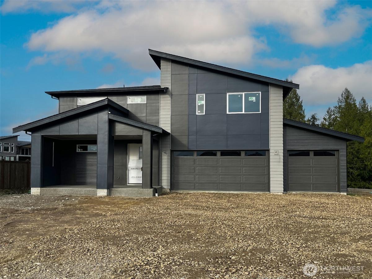 MLS #NWM2455738 image #0