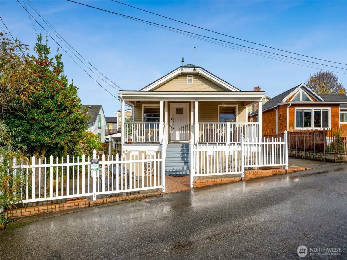 MLS #NWM2455754 image #0