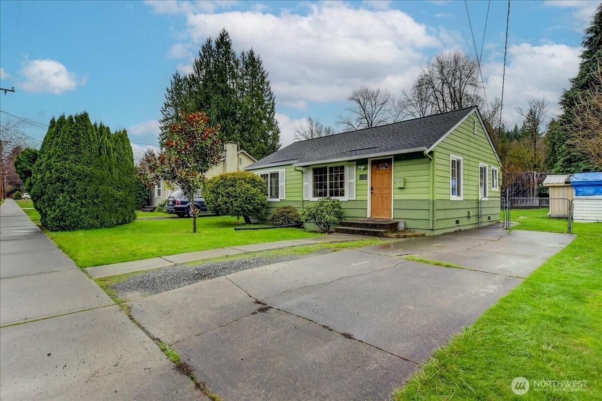 MLS #NWM2455893 image #0