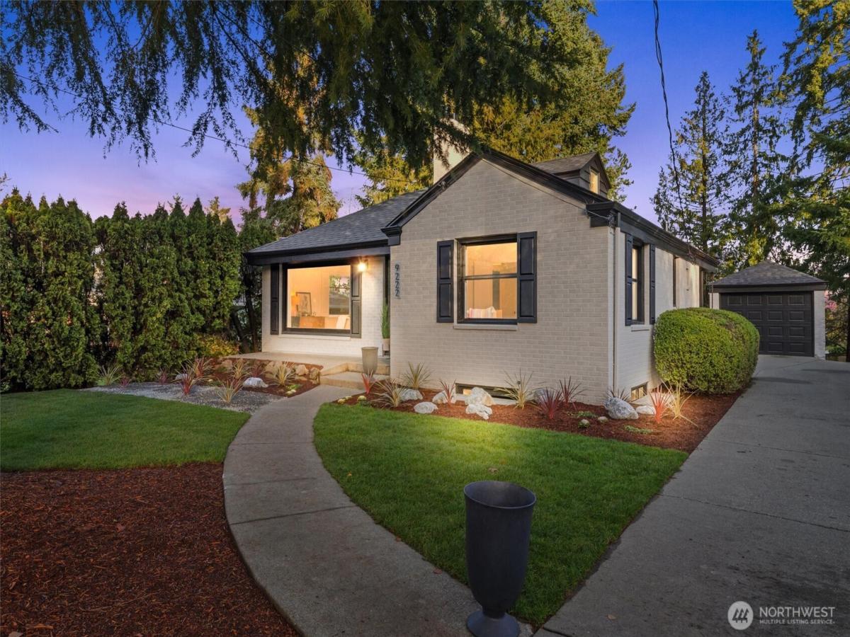 MLS #NWM2455921 image #0