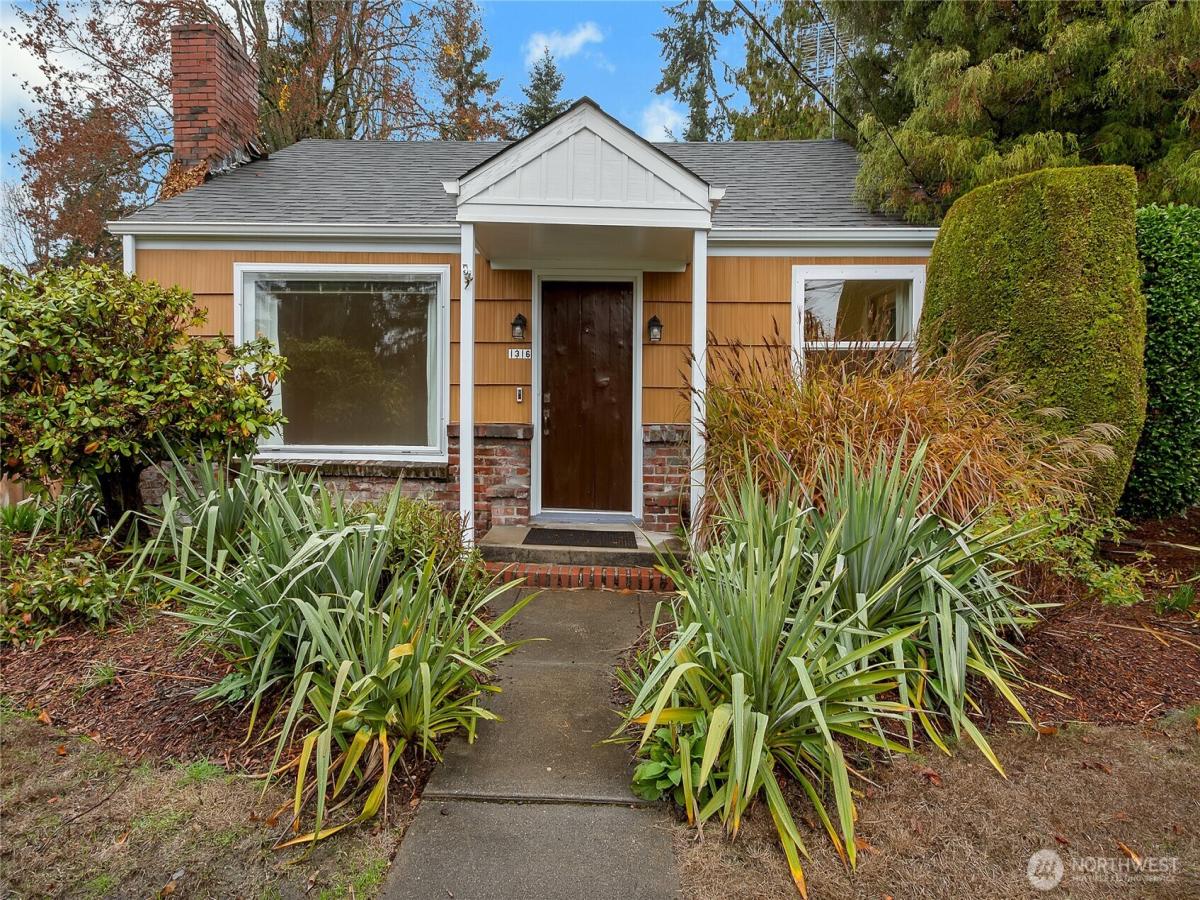 MLS #NWM2455997 image #0