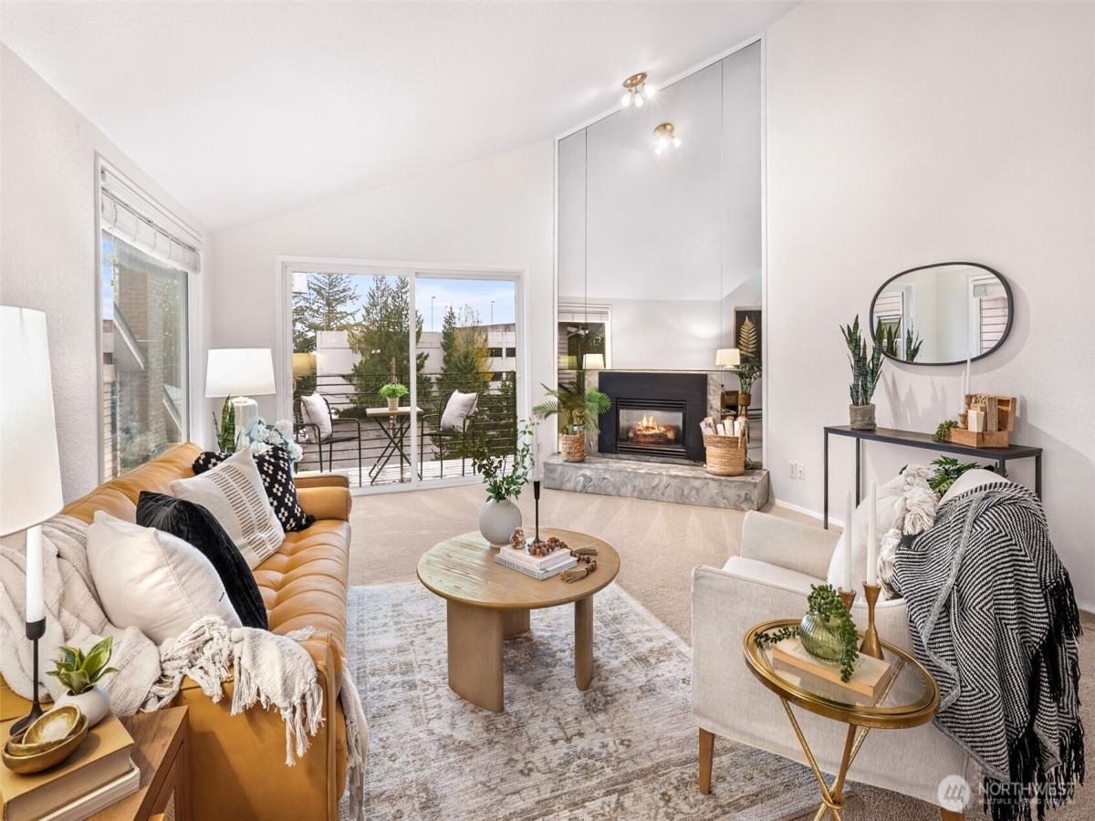 MLS #NWM2456011 image #0