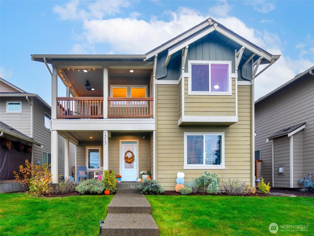 MLS #NWM2456057 image #0