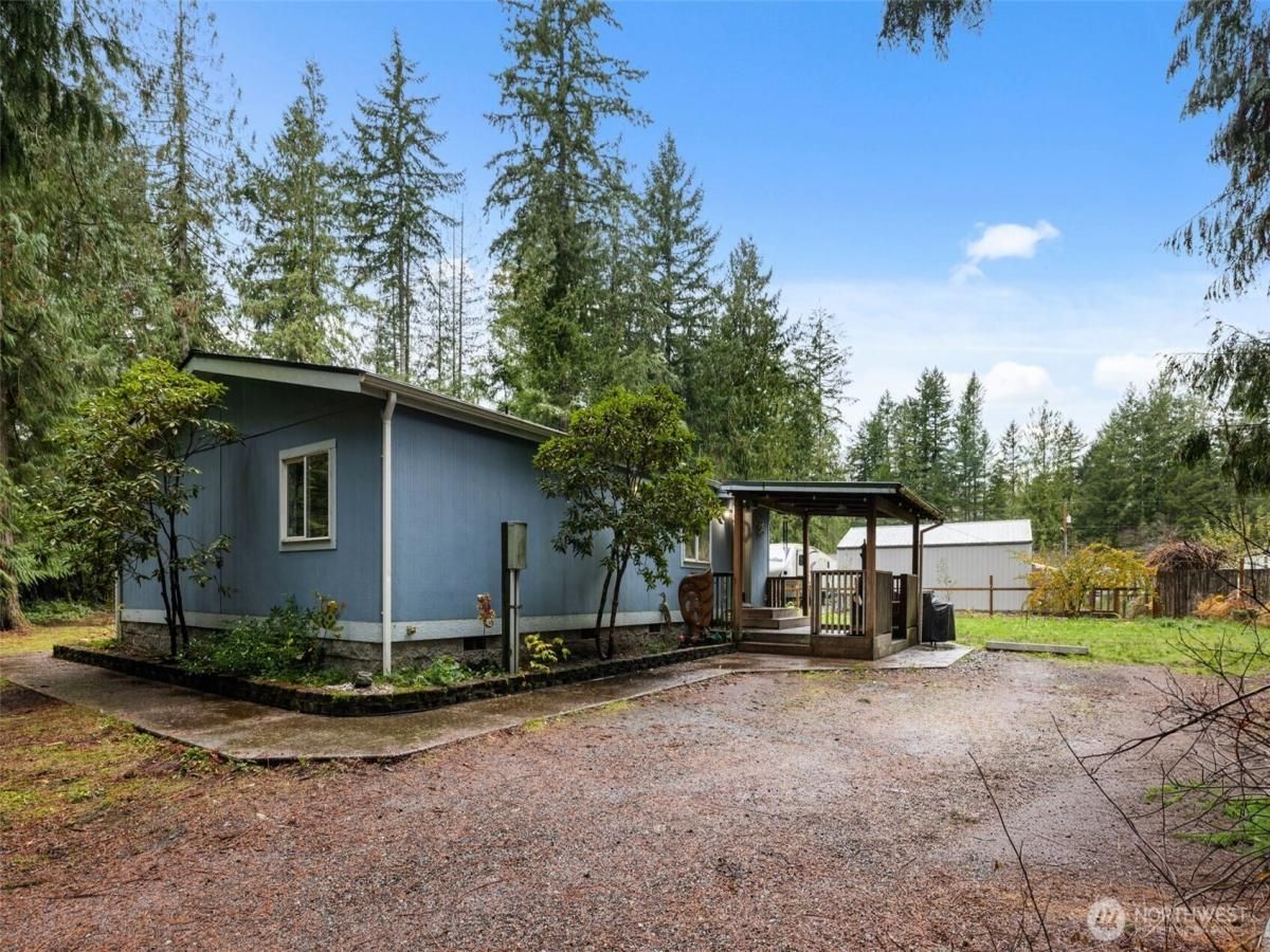 MLS #NWM2456089 image #0