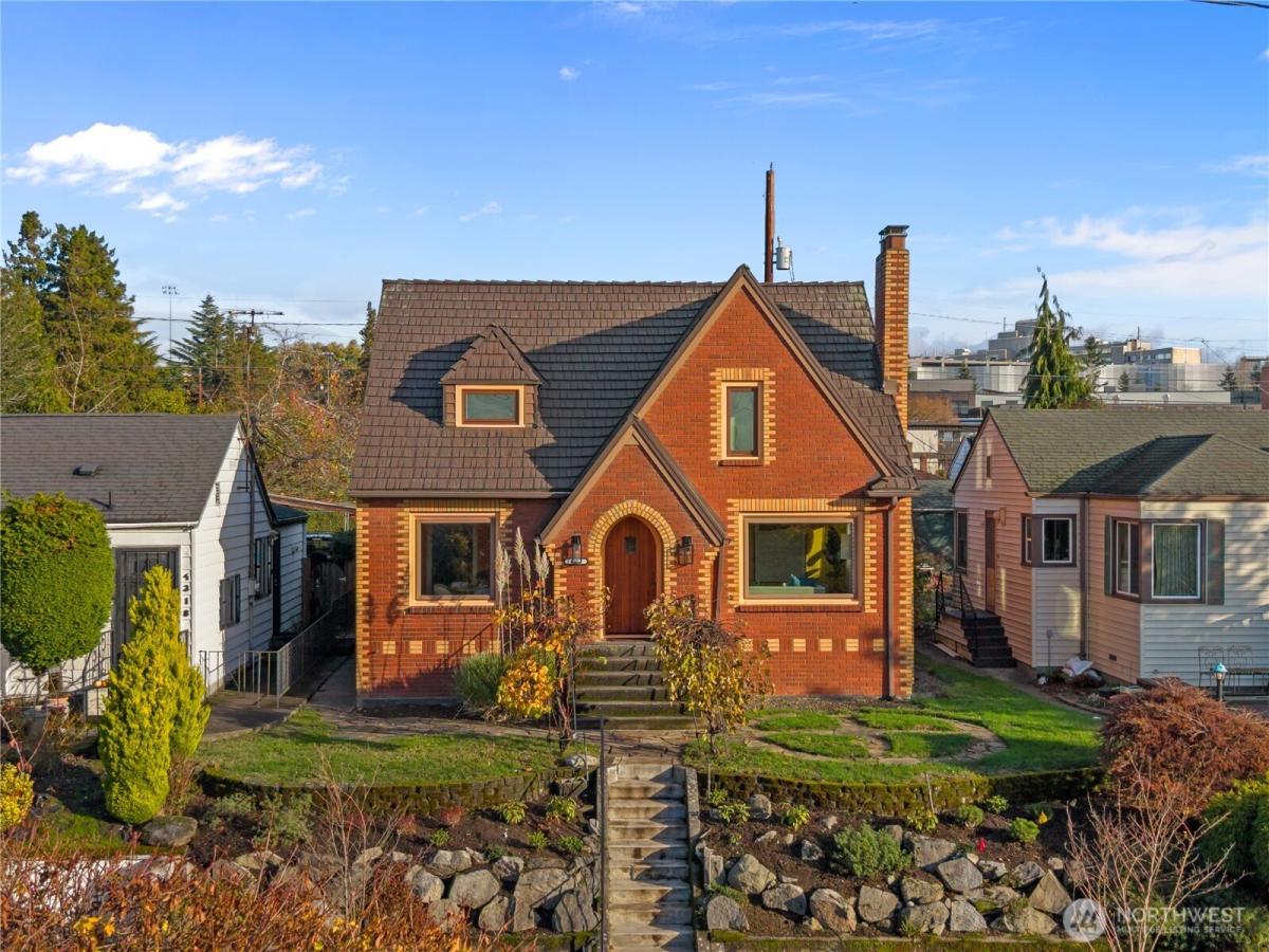 MLS #NWM2456138 image #0