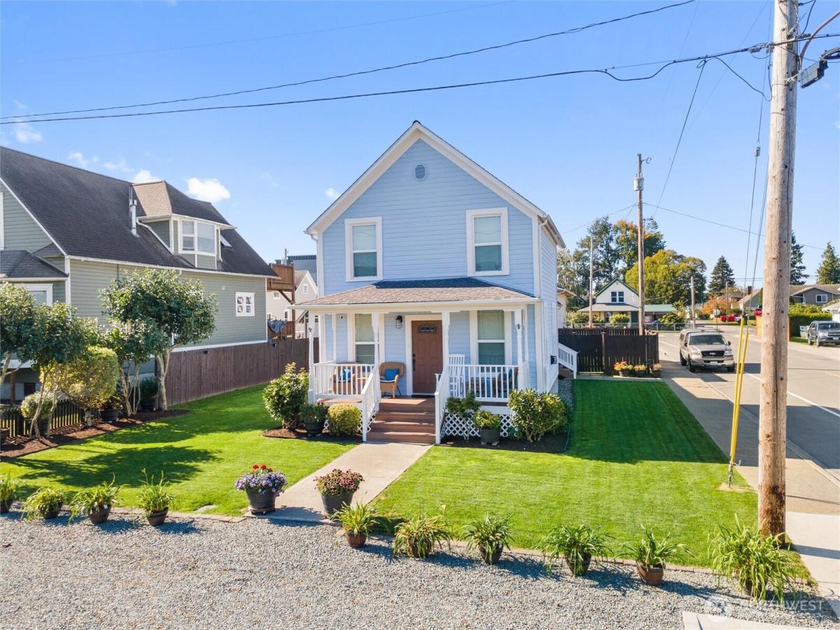 MLS #NWM2456153 image #0