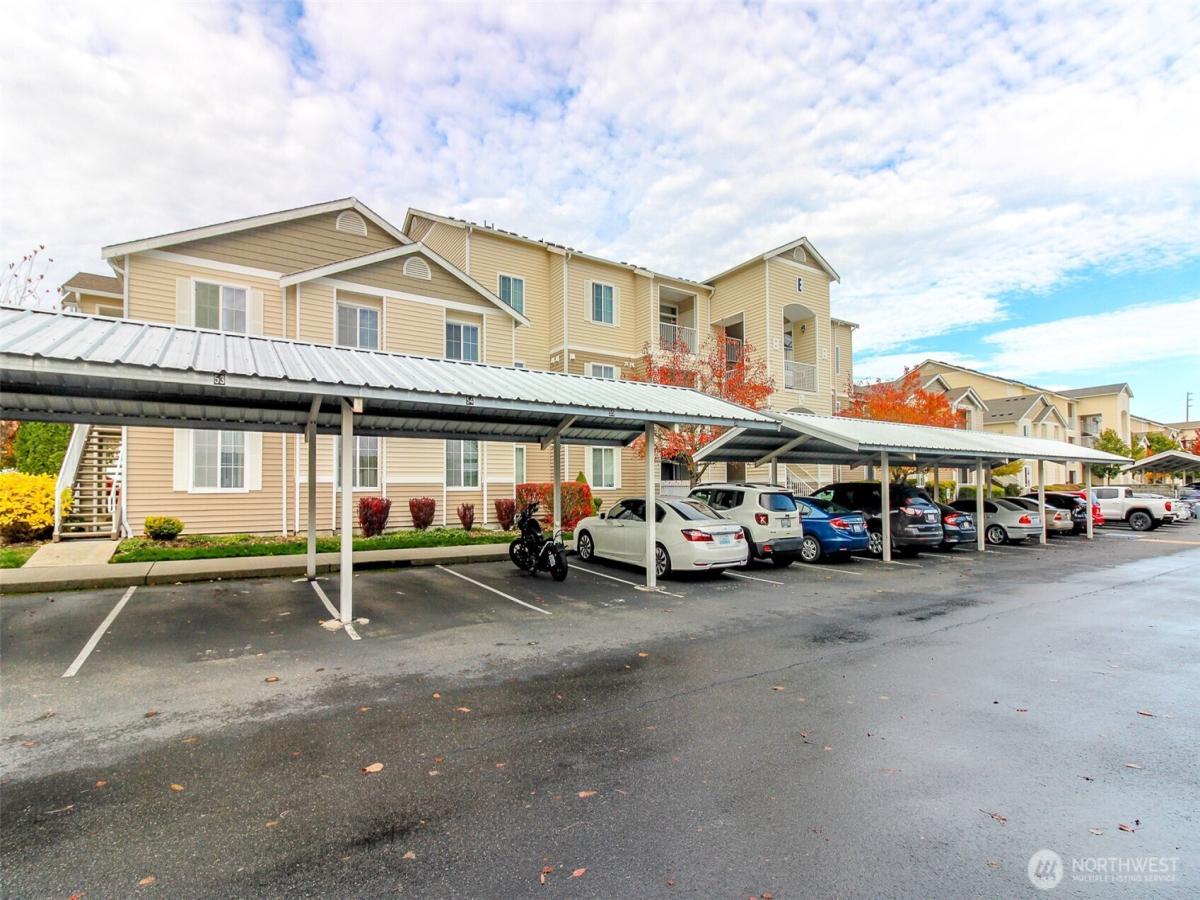 MLS #NWM2456208 image #0