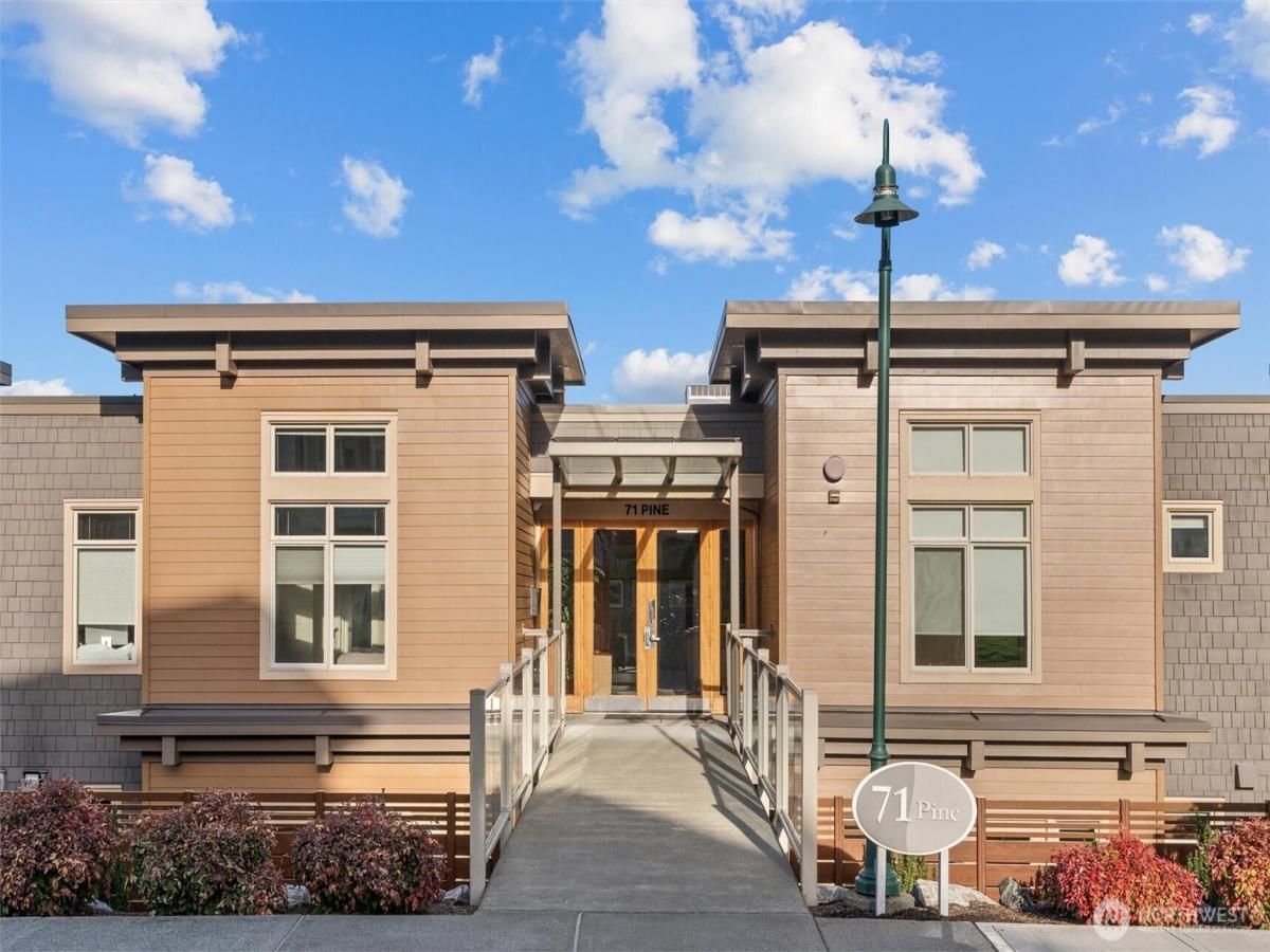 MLS #NWM2456424 image #0