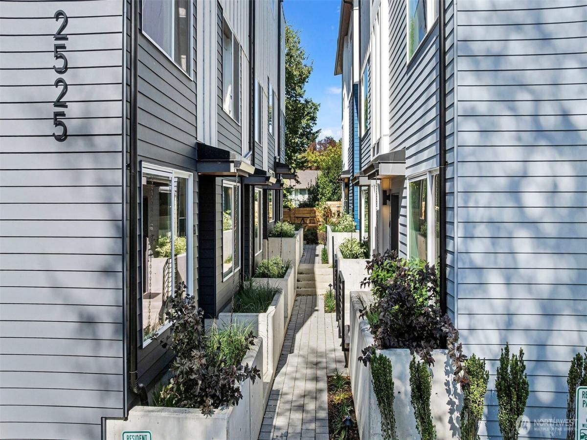 MLS #NWM2456474 image #0