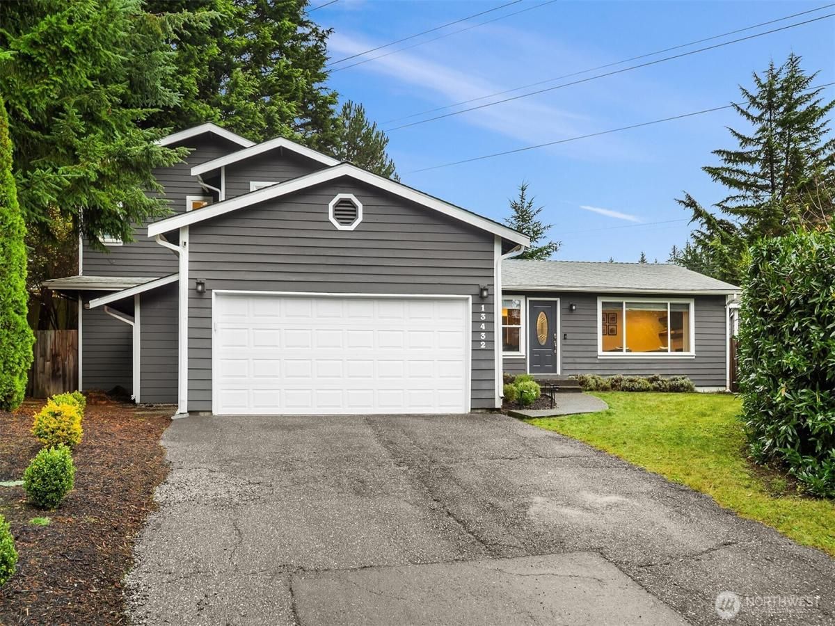 MLS #NWM2456525 image #0