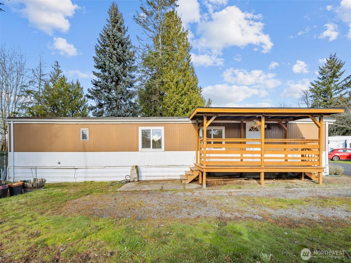 MLS #NWM2456805 image #0